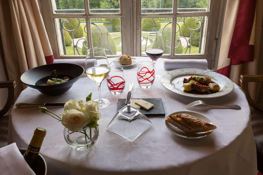 Chateau De Beaulieu Et Magnolia Spa, The Originals Relais Joué-lés-Tours Restaurace fotografie