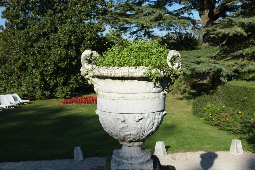 Chateau De Beaulieu Et Magnolia Spa, The Originals Relais Joué-lés-Tours Exteriér fotografie